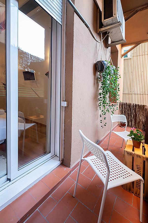 Aqua Apartment By Olala Homes Barcelona Bagian luar foto