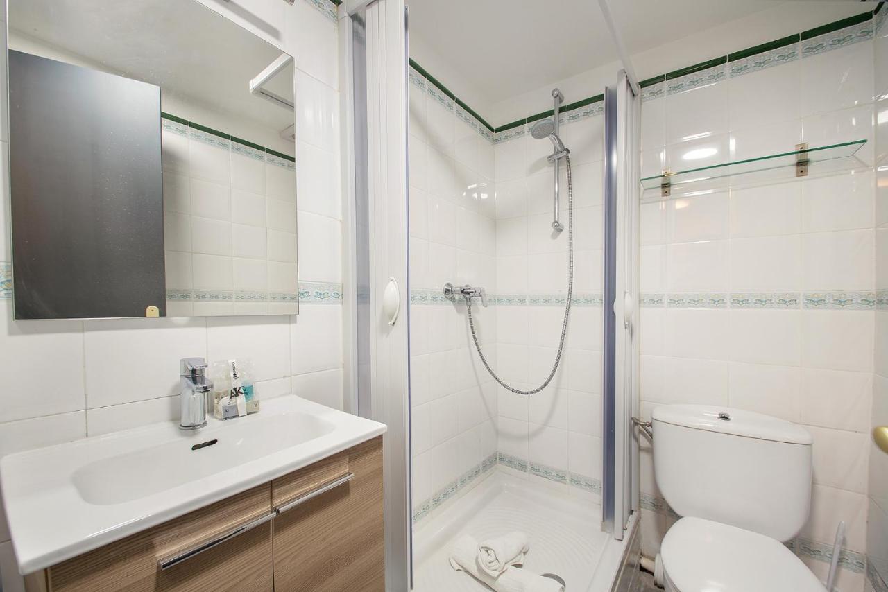 Aqua Apartment By Olala Homes Barcelona Bagian luar foto